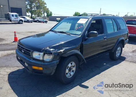 1999 Nissan Pathfinder Le/Se/Xe from USA, damaged, VIN JN8AR05Y4XW321446